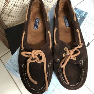 SOLD Sperry Top-sider Suede Flats